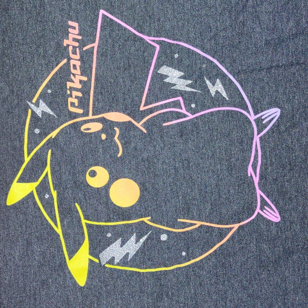 Pickachu t-shirt Girl 10-12 years
